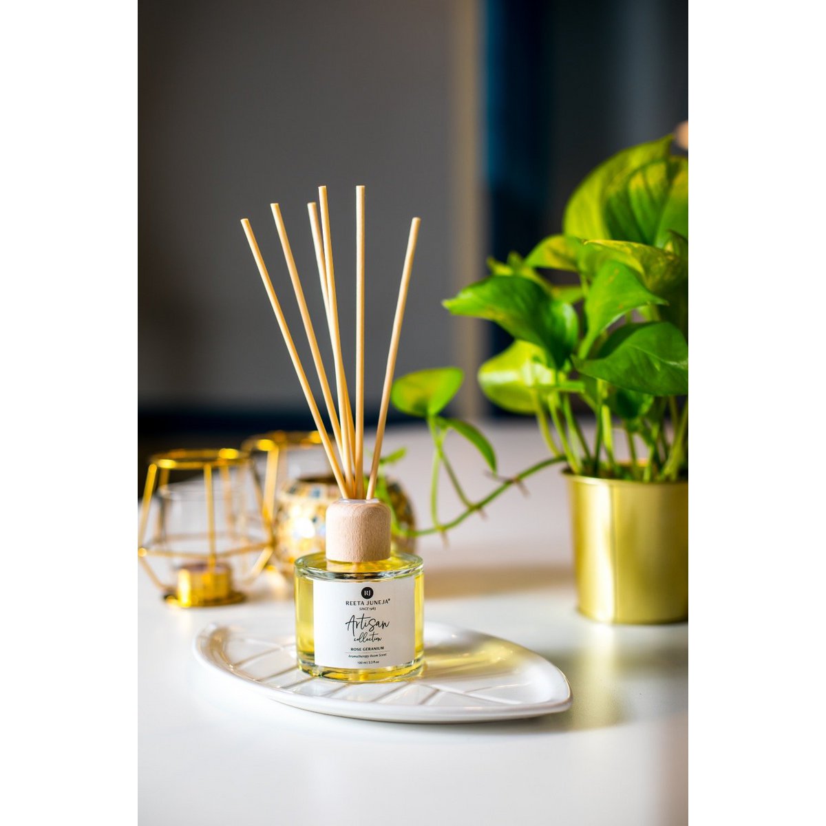 Artisan CollectionRose Geranium Aromatherapy Reed Diffuser(100 ml / 3.4 fl oz)