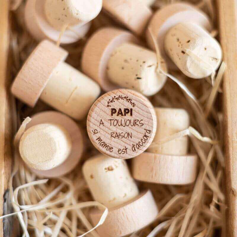 Bottle bottle of wine "Papi is always right" in cork and wood - My Bambou