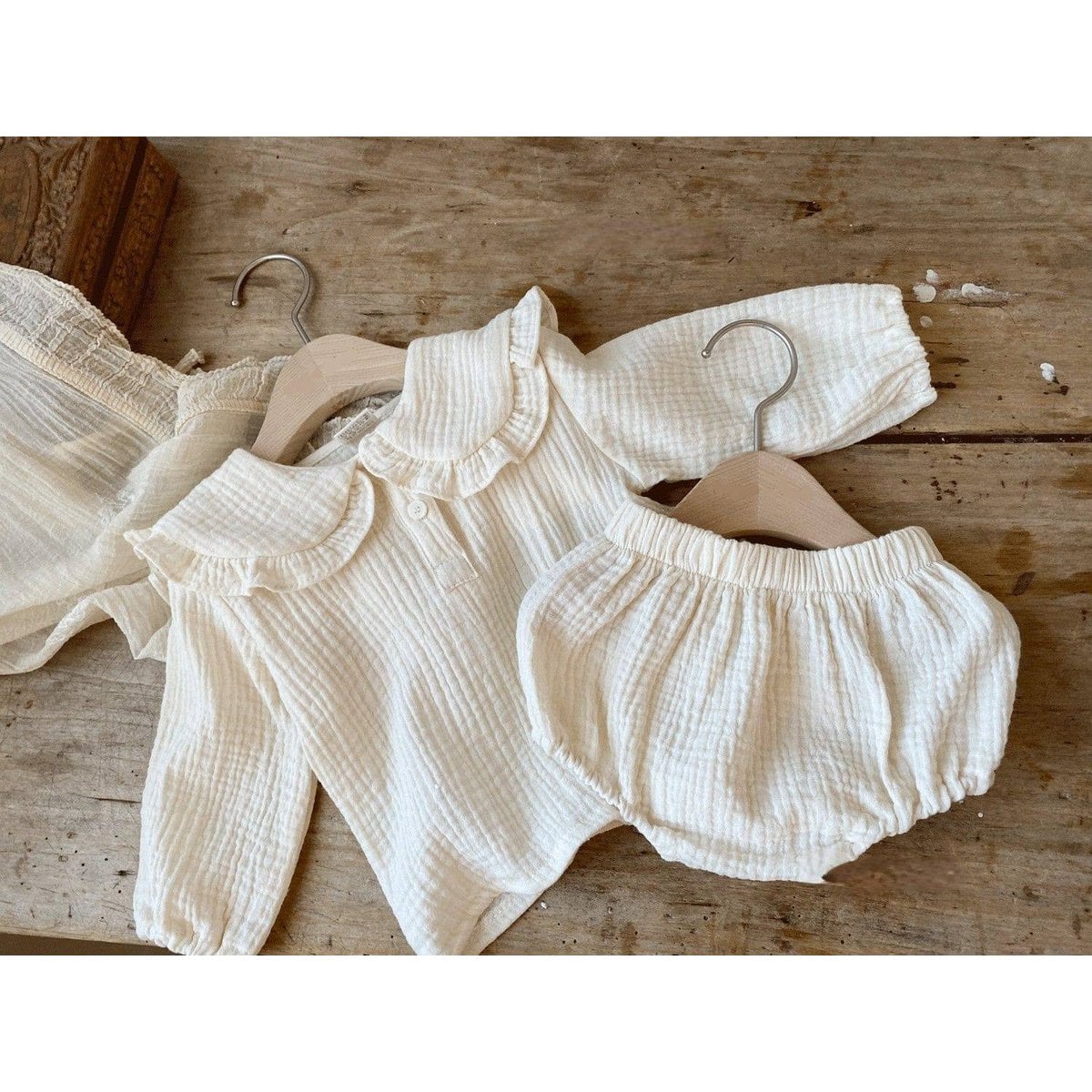Set bloomer con colletto Annie & Charles® realizzato in cotone biologico