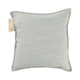  A square, gray cushion with a close-knit texture. The cushion is designed for comfort and warmth, with variants available for different durations of use.