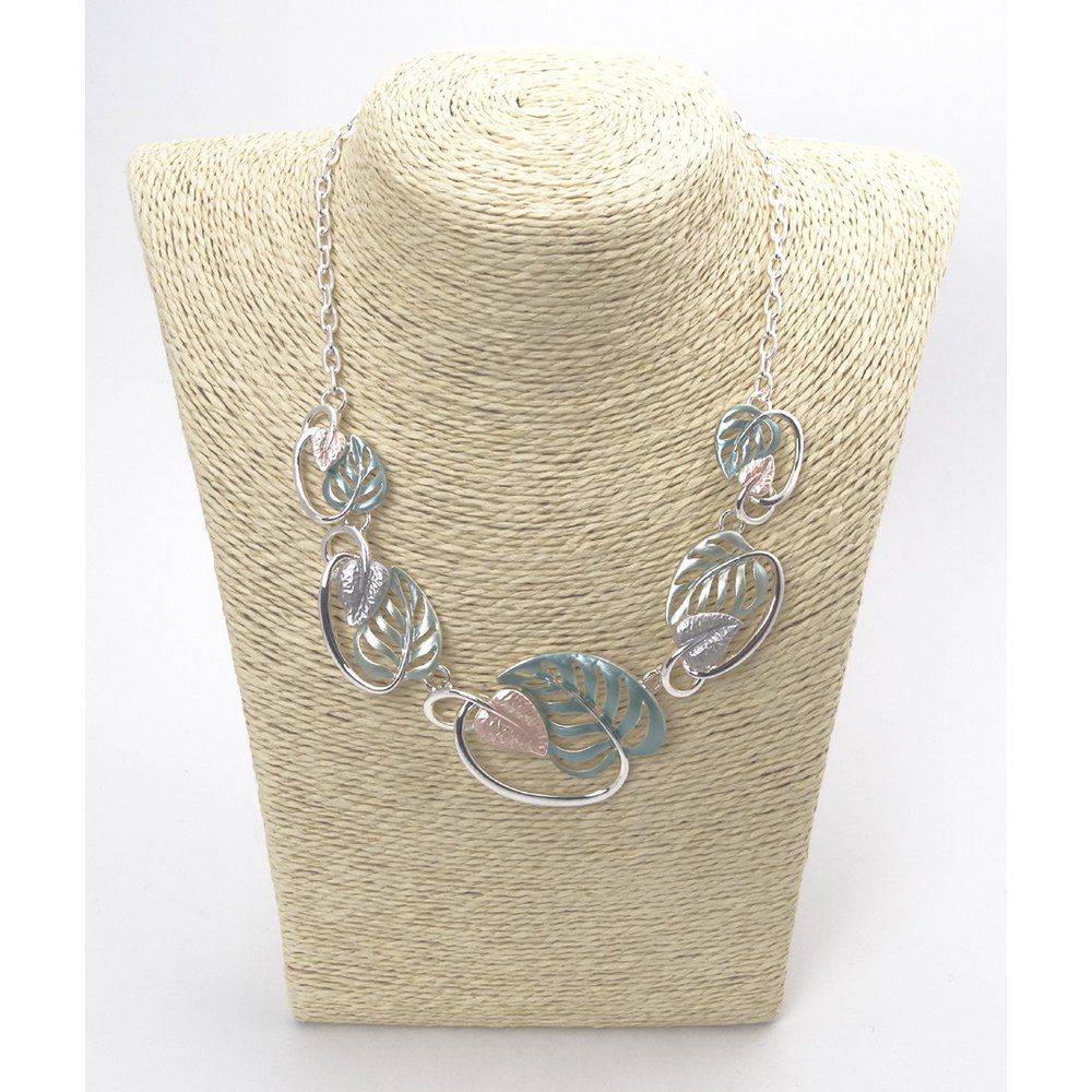 Collana in metallo con placcatura rodio