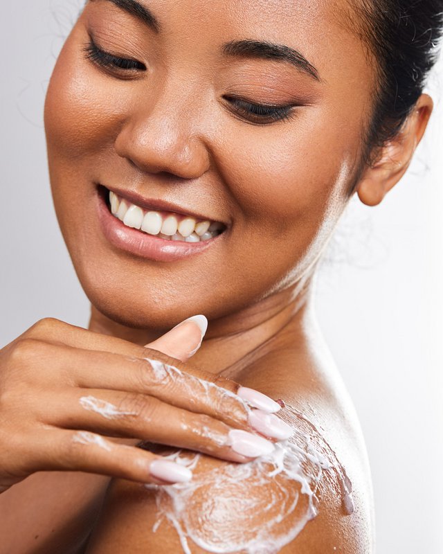 BODY [SESSION]ON. - Exfoliating shower gel