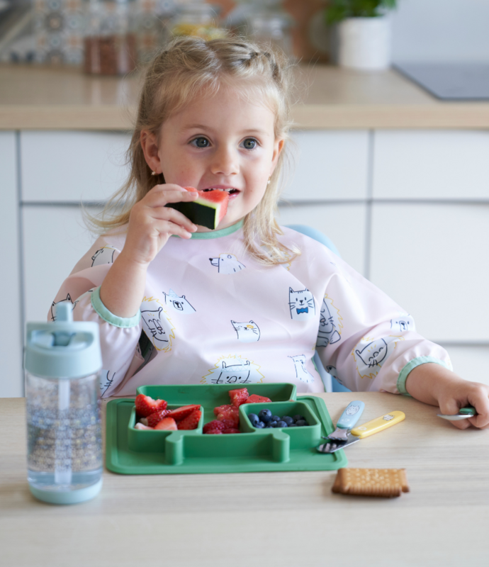 Non-slip silicone compartment plate