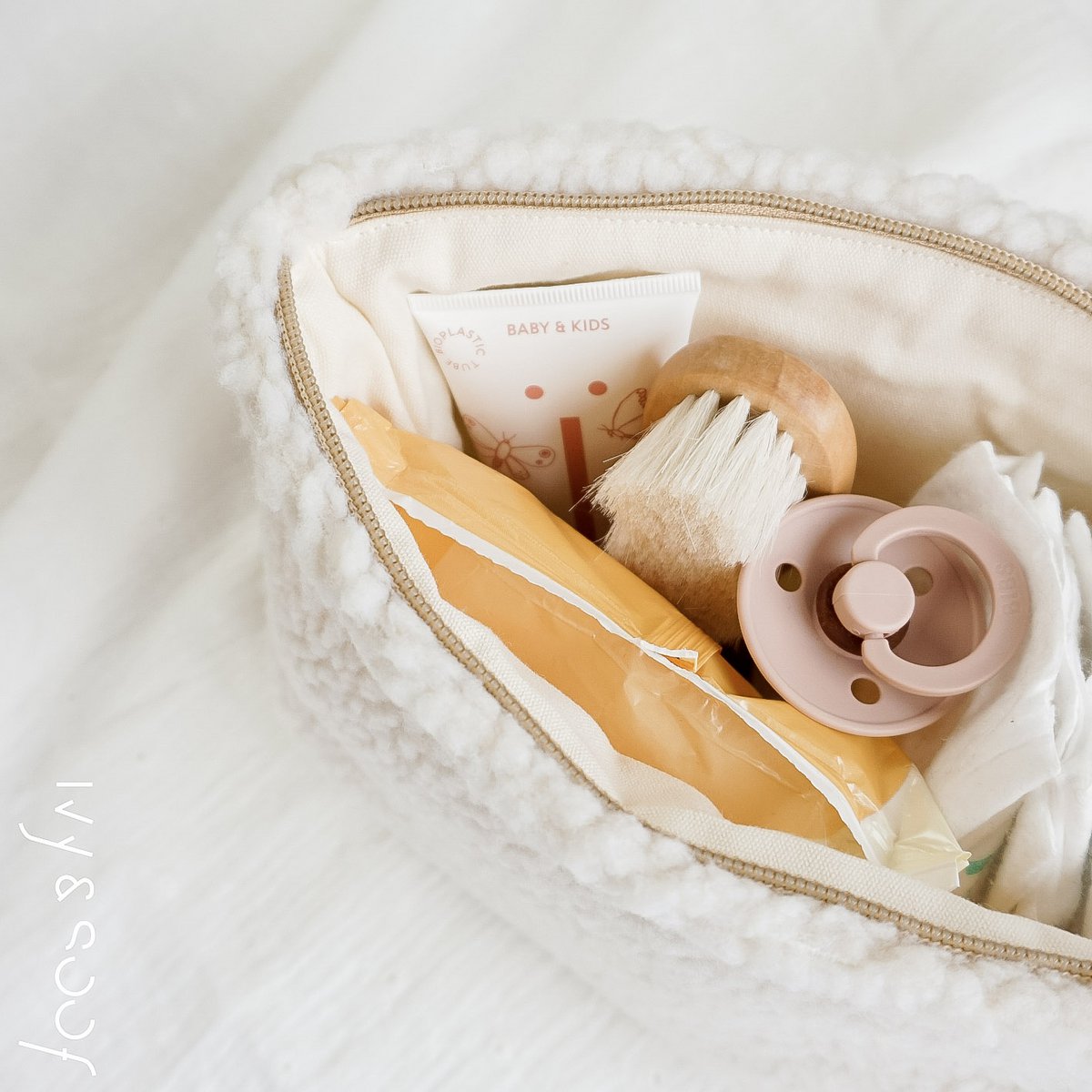 Teddy Federmäppchen | naturweiß | Aufbewahrungsbeutel | Wickeltasche | Kulturbeutel