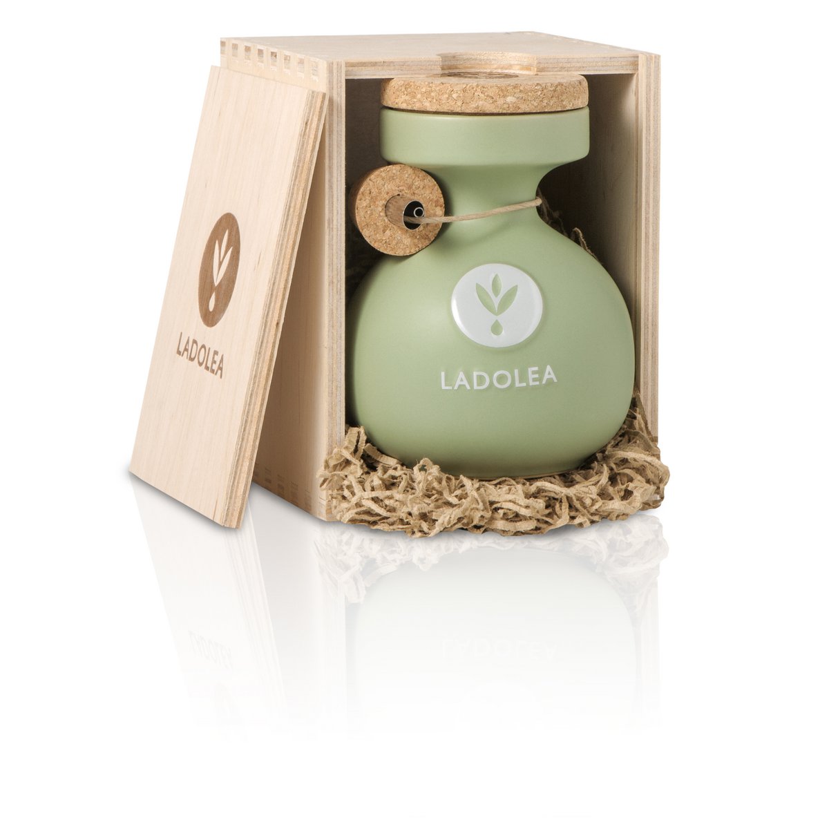 Huile d'olive extra vierge biologique, moyennement fruitée - variété Koroneiki, 600 ml en bois