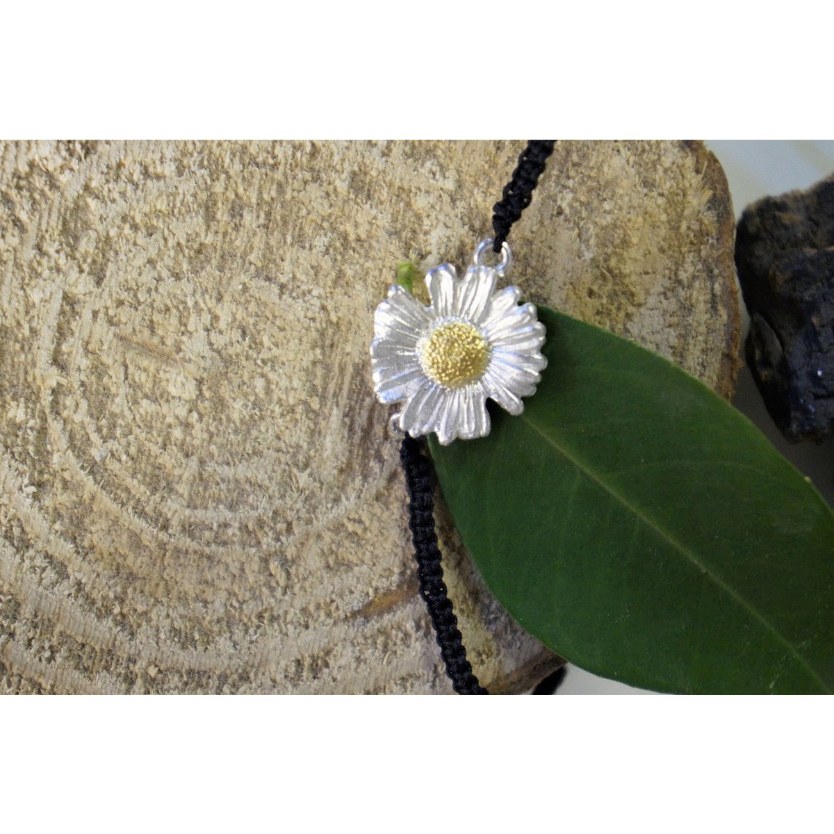 Bracelet fleur de camomille : bijoux en macramé faits à la main (argent sterling)