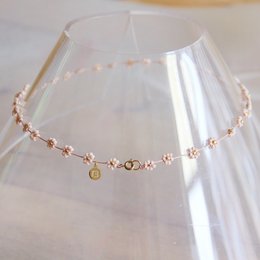 Daisy blomster halskæde - nøgen/guld - FI100