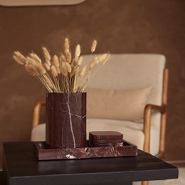 Plateau en marbre avec bord 15x30cm rouge