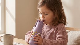 Jenard® kinderdrinkfles RVS - lekvrij, dubbelwandig, BPA-vrij, thermosfles voor school en kleuterschool. Roze/regenboog