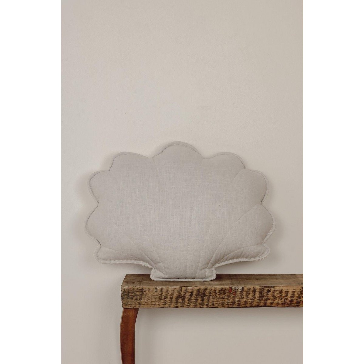 Almohada de concha de lino "Pigeon Grey"
