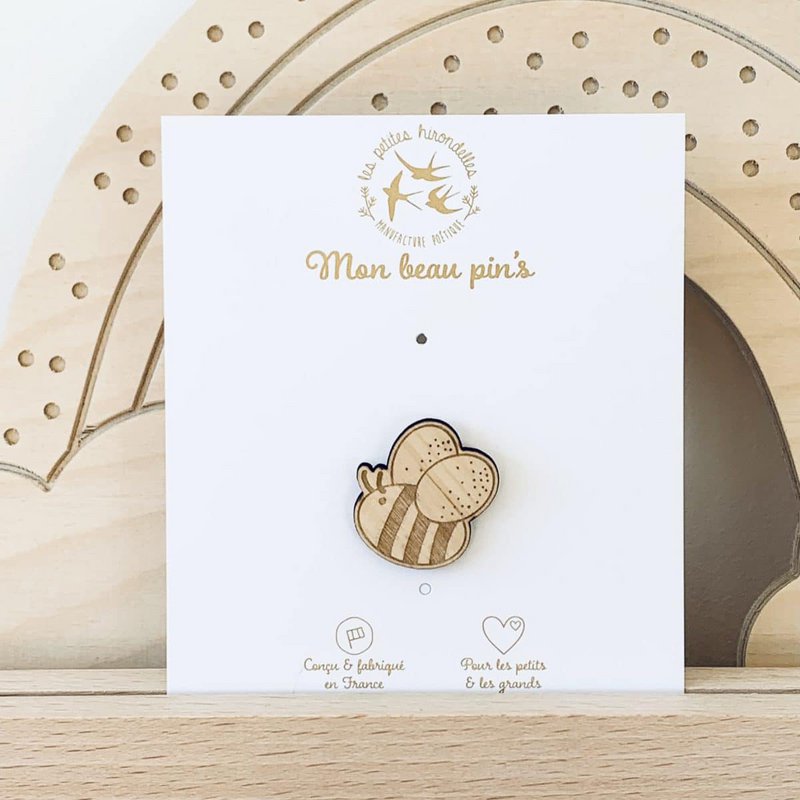 Wooden pins - Bee