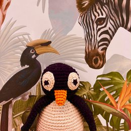 Luna-Leena pinguïn Olivia knuffel - biologisch katoen - 0+ - hand gehaakt in Nepal