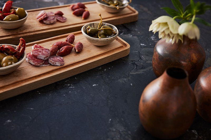 Tapas board in premium oak 54 x 18 cm