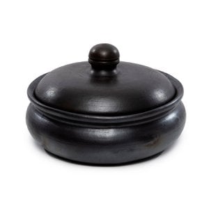 The Burned Curry Pot - Black