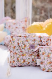 Fête d'anniversaire dans le jardin Guirlande