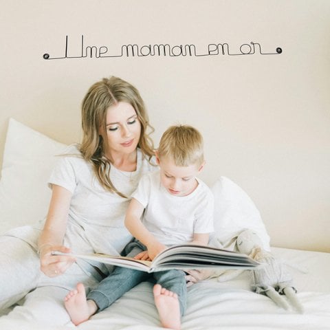 Wire Wall Decoration "A Golden Mom" ​​- Mother's Day Gift