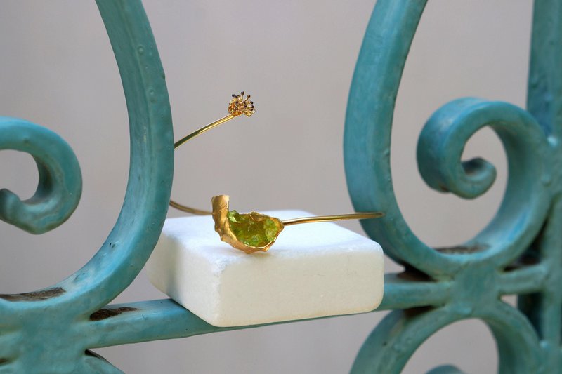 Zilveren armband: schelp en wilde bloem - verstelbare pasvorm