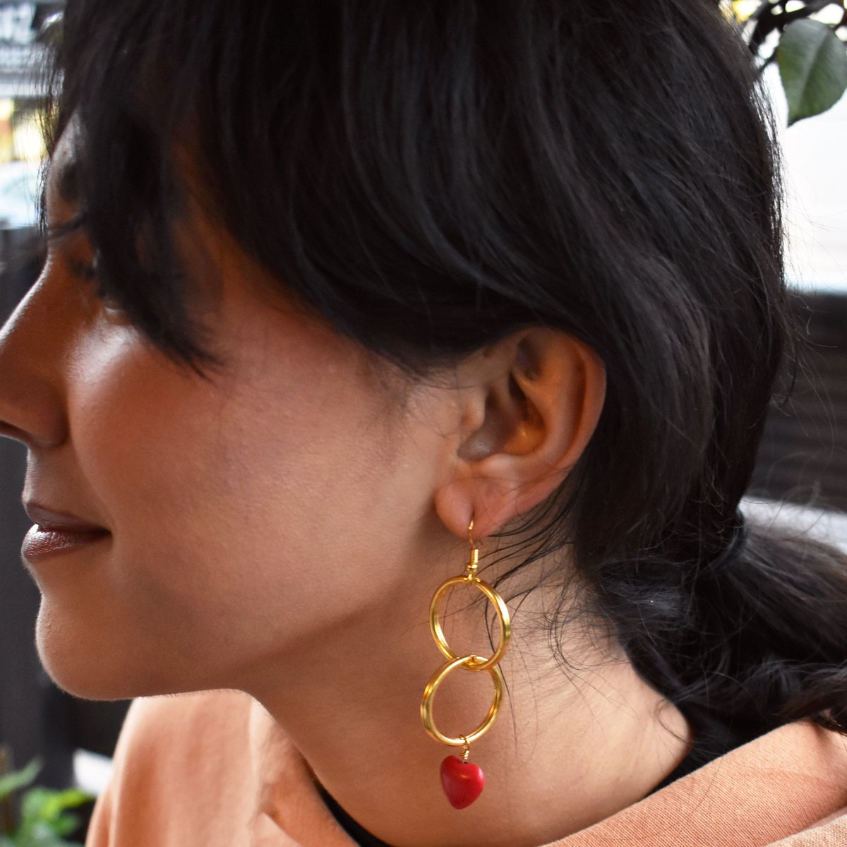 Pendientes en forma de corazón retro de los años 90, pendientes de corazón coloridos, pendientes de inspiración vintage, joyería Nostalgia | por lovebynlanla
