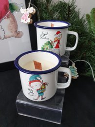 CANDELA DELLA RAGAZZA DI NATALE IN UNA TAZZA