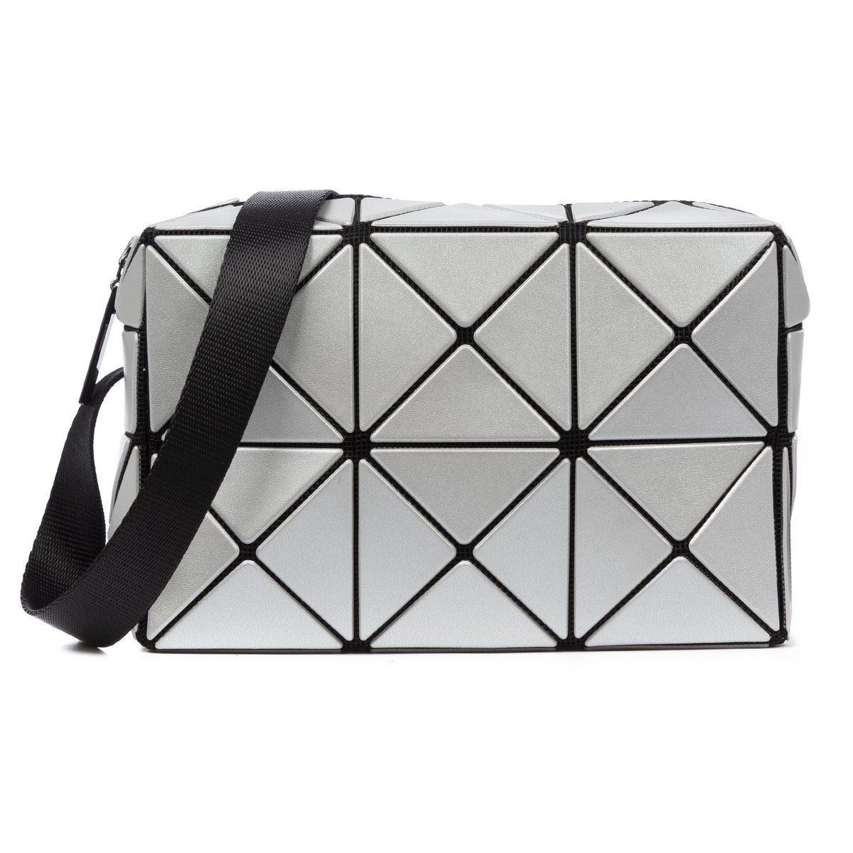 Iria Quintana Aso Crossbody Bag met geometrisch ontwerp. 17.5x6x11.5 cm.