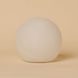 Nadine lysebrun genopladelig bordlampe