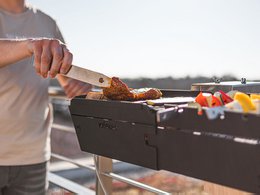barbecue tongs