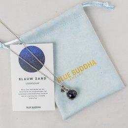 Blue Sand Embrace Necklace Silver