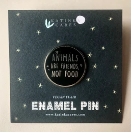 Vegan emaille Pin "Dieren zijn vrienden, geen voedsel".