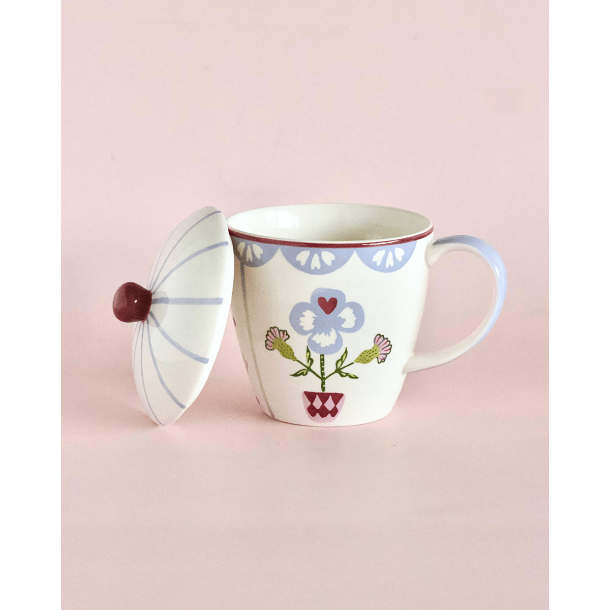 Handpainted Ceramic Coffee Mug With Lid - Floral Pattern, 385ml