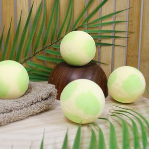 120 GRS bath bomb - pineapple scent