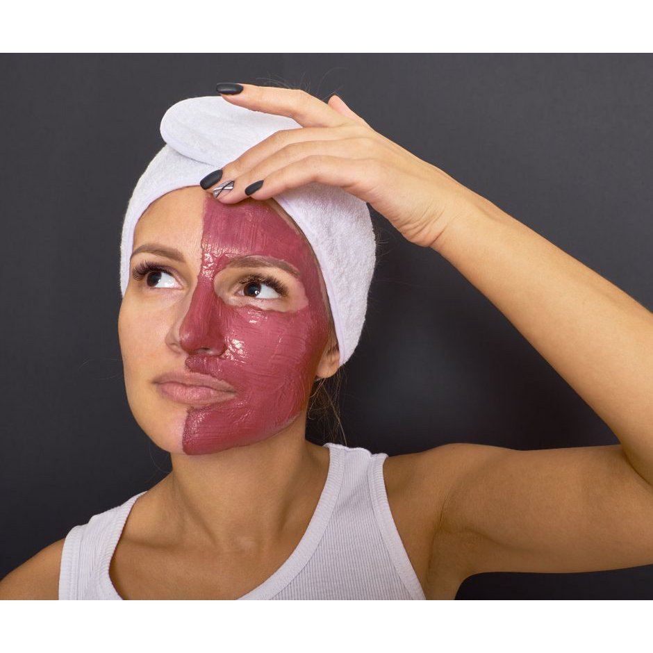 Facial mask raspberry - with vitamins and antioxidants, cares intensively
