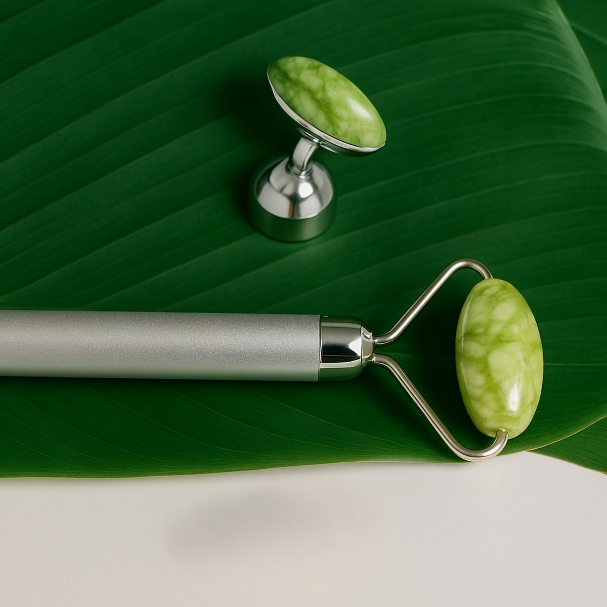Rodillo Facial Eléctrico – Aventurina – Ritual de Belleza Lifting Facial – Rodillo de Masaje