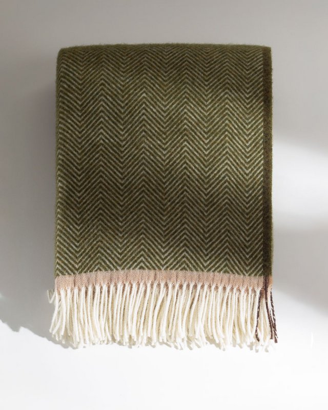 Wool Throwd Denver Olive