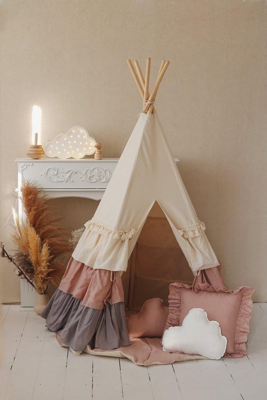 Juego de tipi "Powder Frills" con volantes y tapete de concha "Powder Pink"