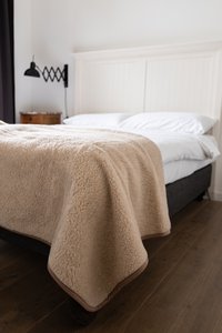 Sheep Wool Blanket - 200x160cm - 3 colors