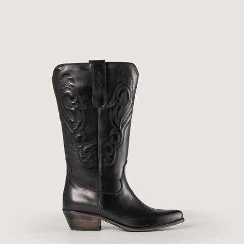 Bryanna Black Texan Boots