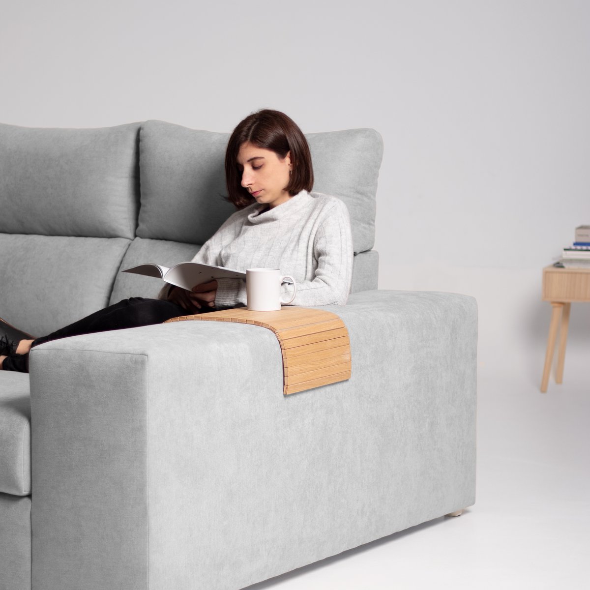 bakke, der tager form som armen på din sofa eller af de fleste ustabile overflader - DETRAY OAK