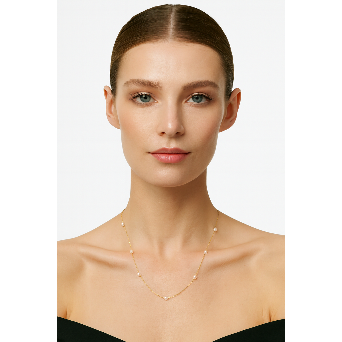 Nora necklace pearl