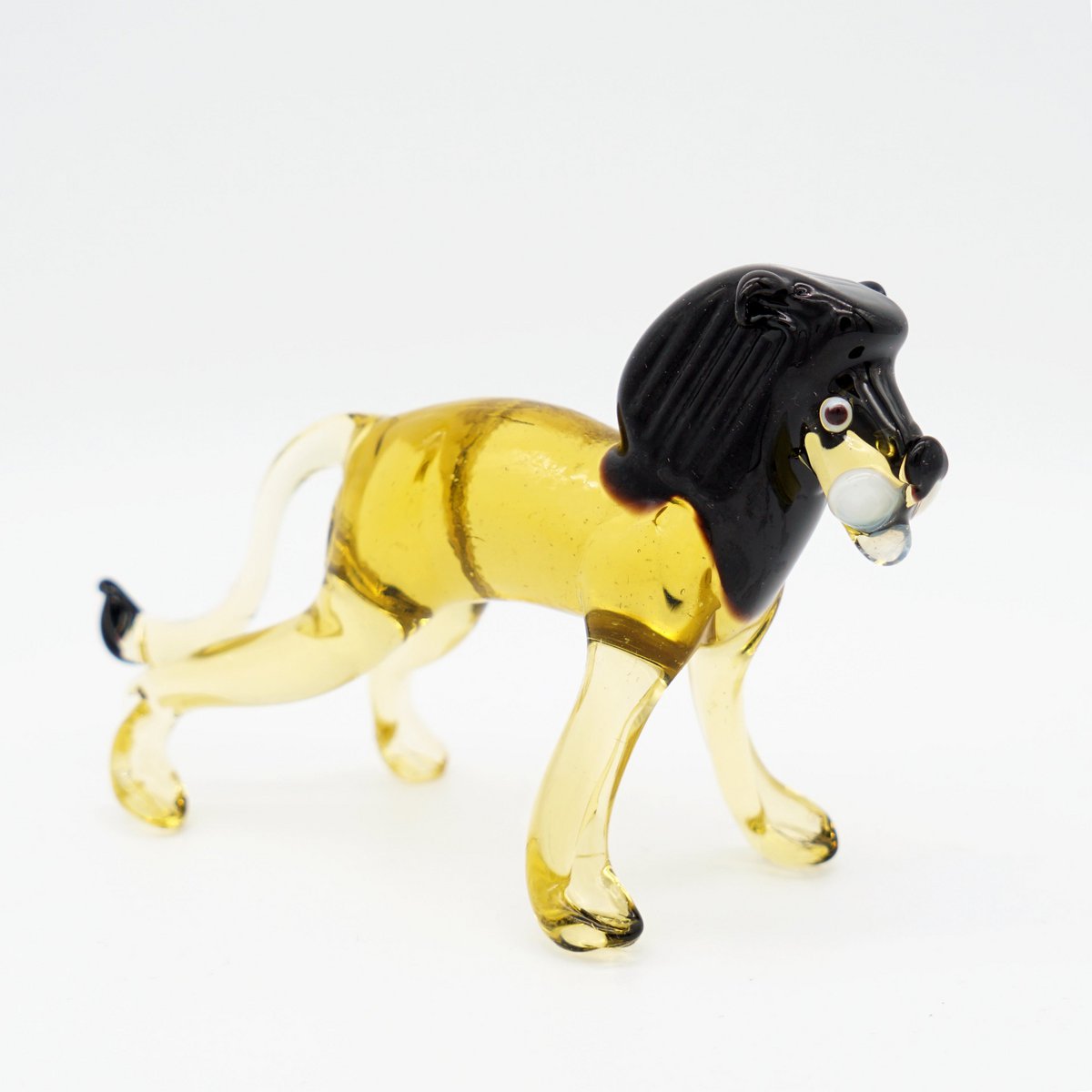 Lion glass animal