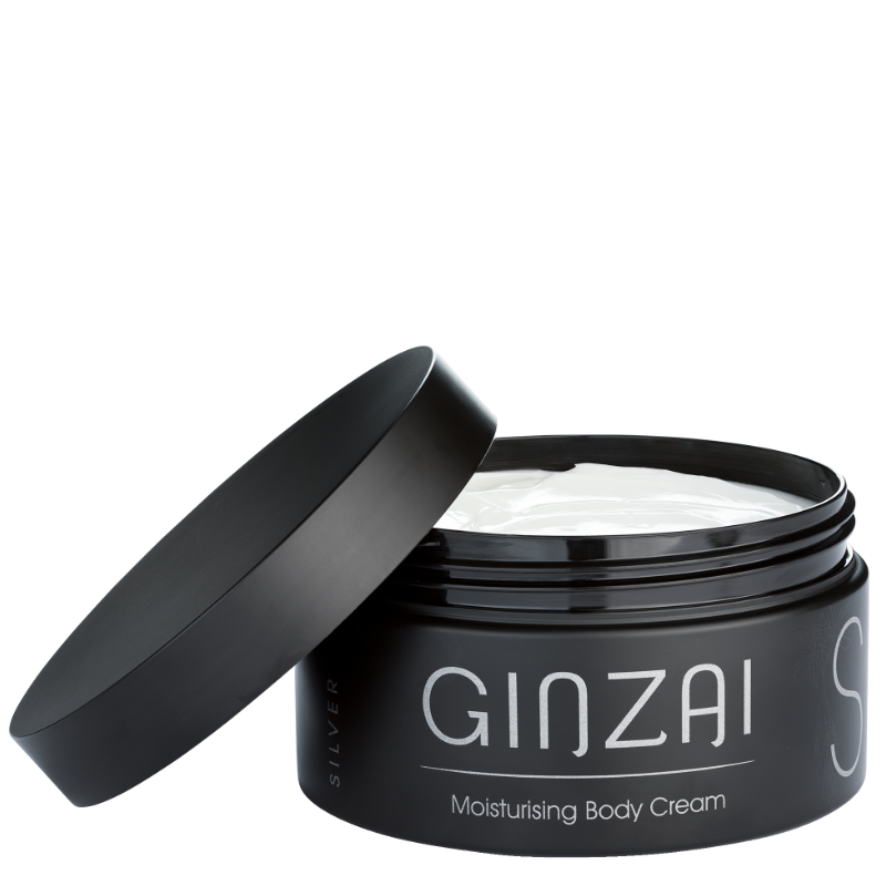 Moisturizing body cream with ginseng