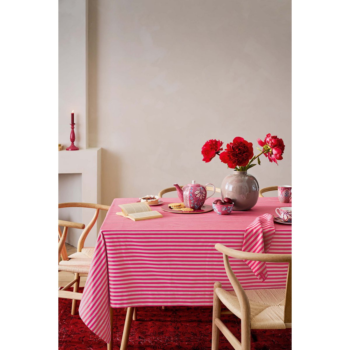 Table Cloth Stripes Pink