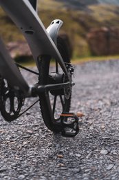 The Cruzaa Pedal-assist Bluetooth Electric Bike Carbon Black