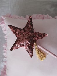 Bacchetta “Paillettes Rosa”.