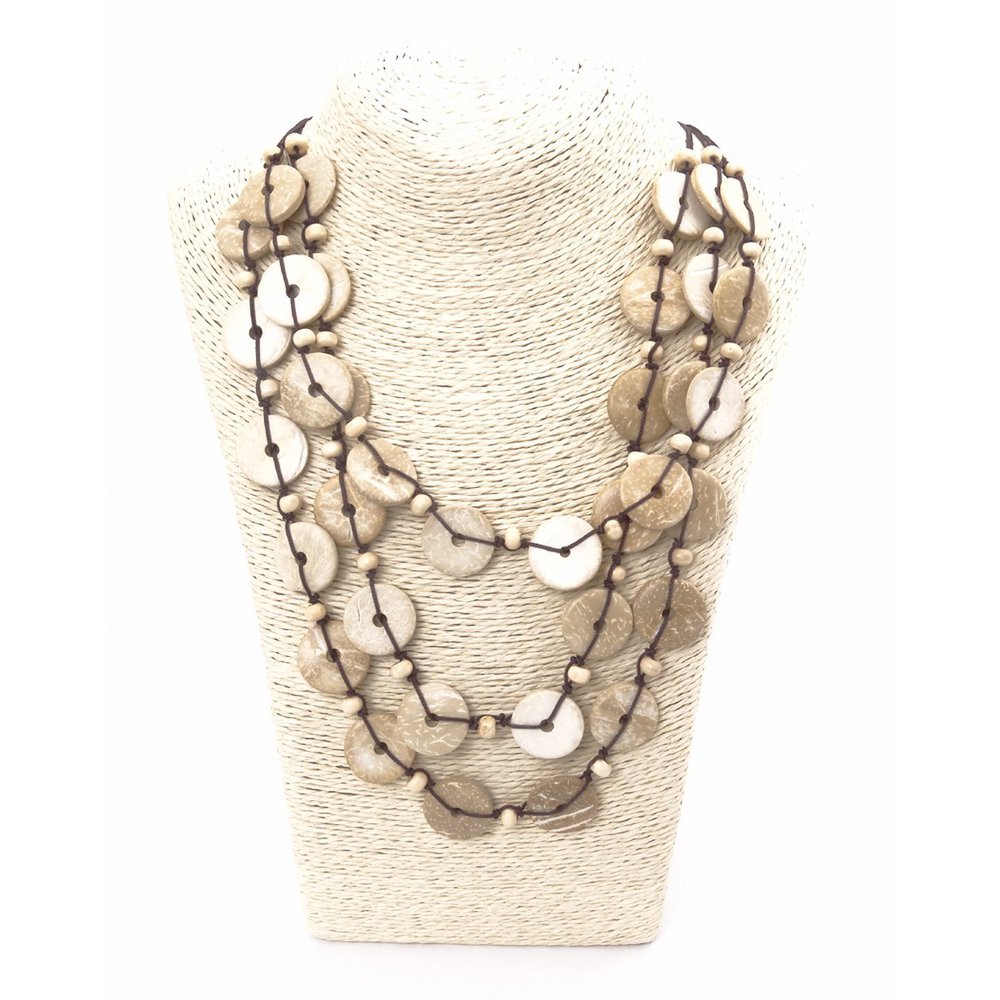 Handmade sustainable necklace in beige tone and cream color wooden beads