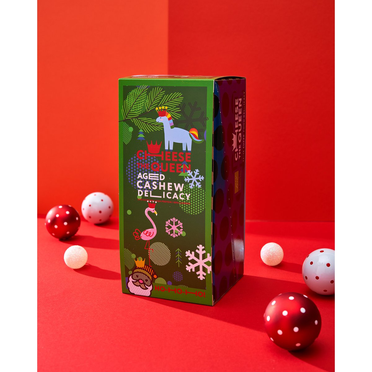Weihnachts-Verkostungsbox mit verschiedenen Käsesorten der Königin