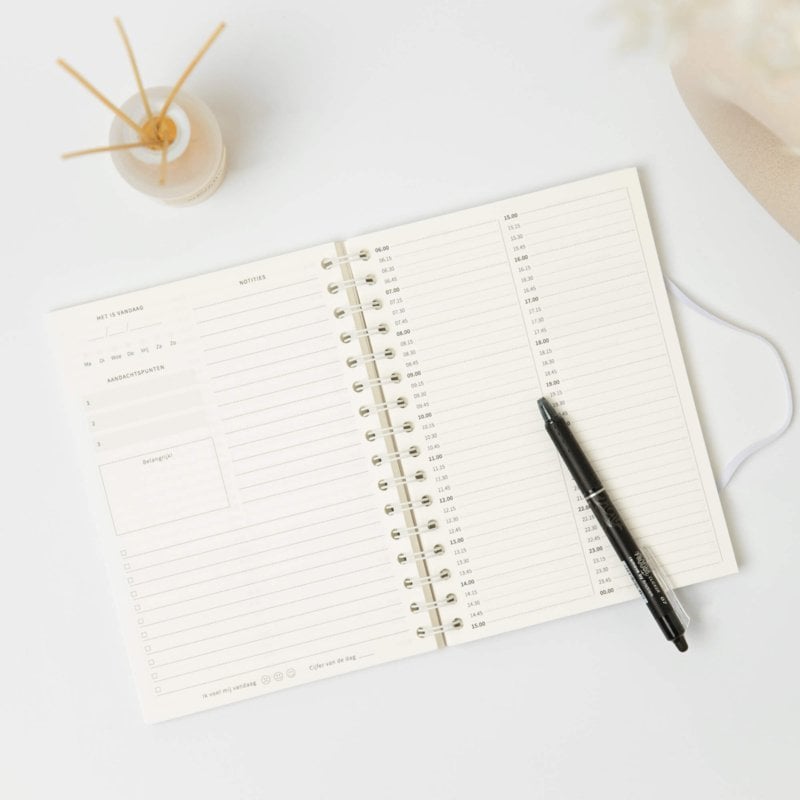 Prikkelarme A5 dagplanner 'Lotus' planboekje met ringband