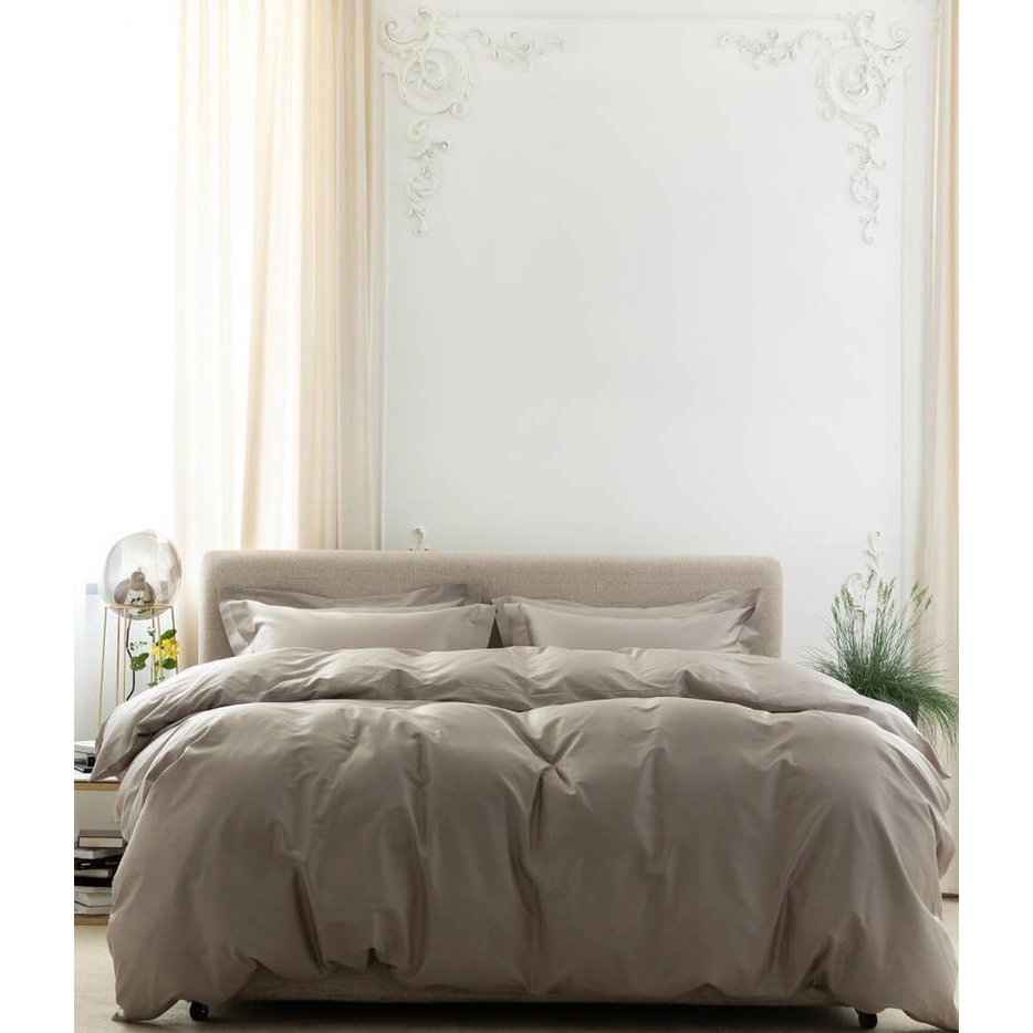 Satijnen bedset Amandel
