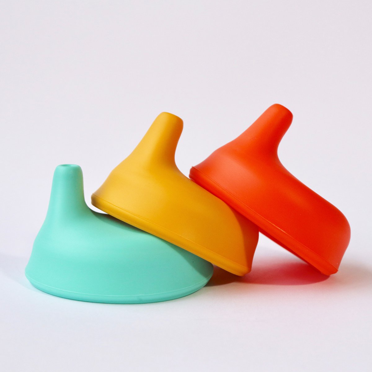 Membro della tazza con beccuccio giallo