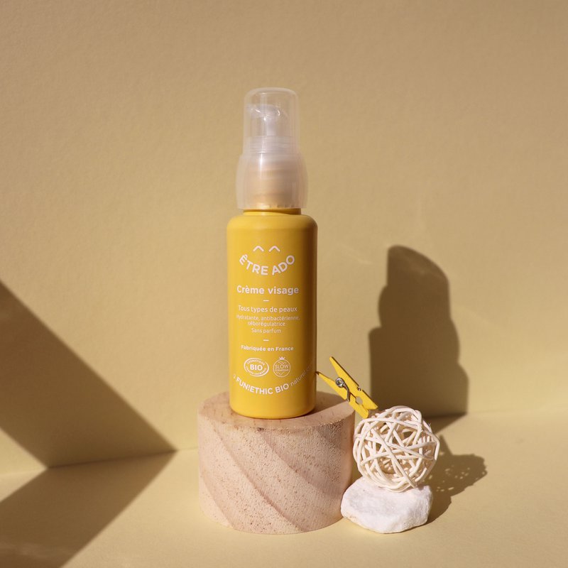 Cosmos Organic Moisturizing Antibacterial Seboregulating Face Cream