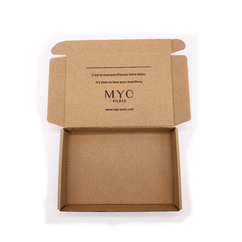 Versandkarton mit Logo MYC Paris